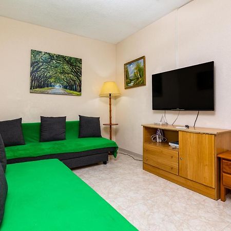 Apartment Studio Relax Torrevieja Kültér fotó